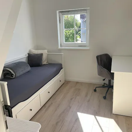 Eingerichtetes Denkmalgeschueztes Haus Mit Allem Komfort Prázdninový dům Hochdorf (Esslingen)